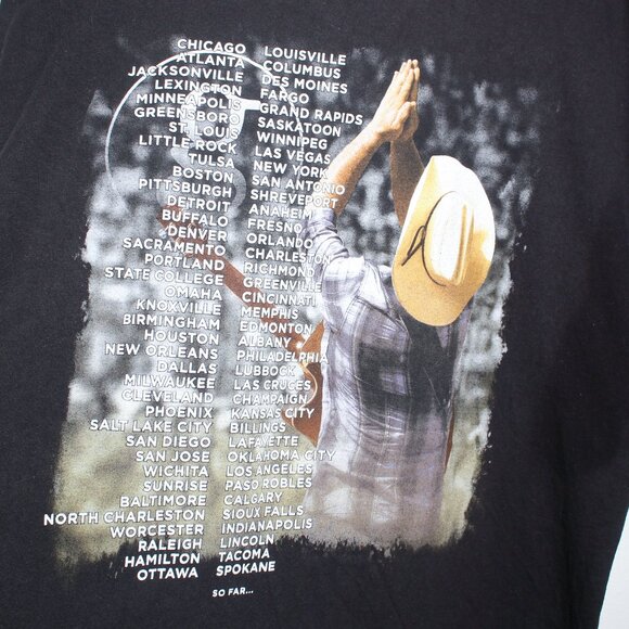 Garth Brooks Concert Shirt Mens 2XL Black Graphic 2015-2017 World Tour Tee - Picture 4 of 5